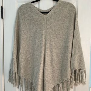 Banana Republic Cream Sweater XS/S